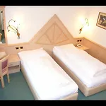 Hotel Olympia 3*
